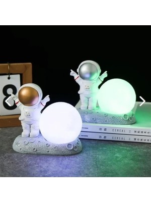Magicway Astronot Figürlü Işıklı Ay Küre Gece Lambası - Çocuk / Genç Odası Dekoratif Masa Lambası Hediyelik