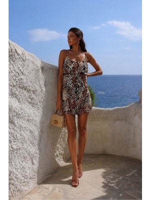 Lior Design Kadın Şık Model V Yaka Volanlı Mini Askılı Elbise