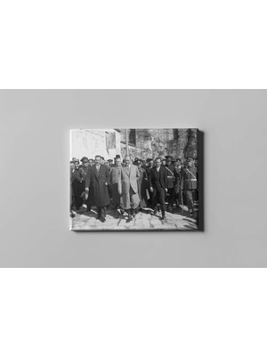 Fotolyo Atatürk Tablosu; Antalya Ziyareti. Siyah - Beyaz