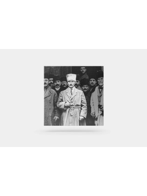 Fotolyo Atatürk Tablosu; Atatürk Tablosu; 1919 Amasya Genelgesi. Siyah - Beyaz, Kare