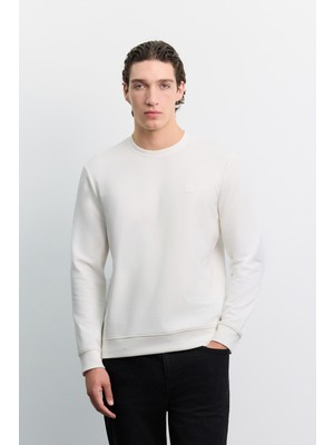 AVVA Erkek Ekru Bisiklet Yaka Kolay Ütülenen İnterlok Regular Fit Sweatshirt A62Y1299