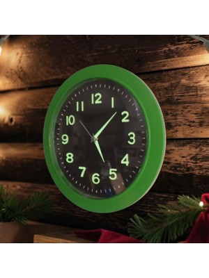 Bahat Fosforlu 3D Ahşap Rakamlı Sessiz Akar Saniye Duvar Saati Yeşil Çerçeve Çap 31 cm