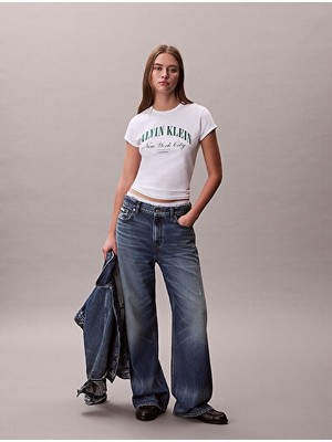 Calvin Klein Kadın Ss Baby Logo Grafik Detaylı T-Shirt