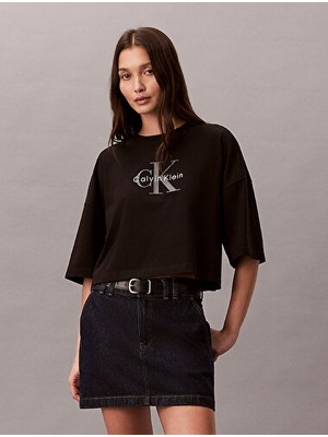 Calvin Klein Kadın Ss Boxy Fit Monologo Grafik Detaylı Crop T-Shirt
