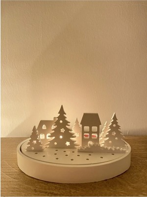 St. Morritz Yılbaşı Temalı Tealight Mumluk / Sokak Manzaralı Ev ve Ağaç Dekoratif Ürün