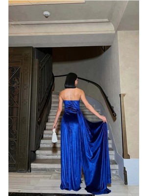 Veraura Lifestyle Kadın El Emeği Kadife Kumaş Straplez Yırtmaçlı Maxi Abiye Elbise