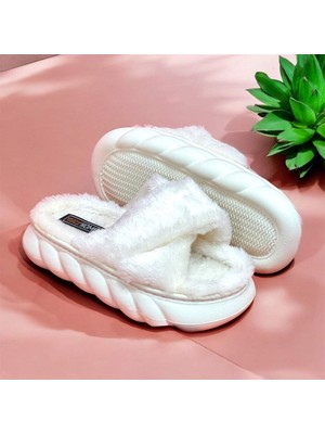 Akınalbella Akınal Bella E186 Renk Bej Kışlık Kadın Peluş Ev Terliği