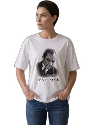 YM PAZARLAMA Kadın Atatürk Baskılı Tişört Kısa Kollu Bisiklet Yaka T-Shirt - Beyaz
