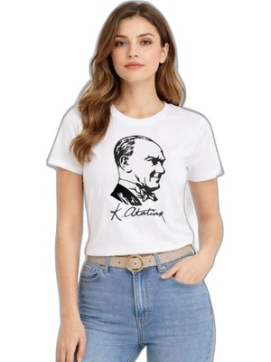YM PAZARLAMA Kadın Atatürk Baskılı Tişört Kısa Kollu Bisiklet Yaka T-Shirt - Beyaz