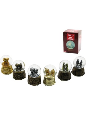 Eco Lounge Orta Boy - 8cm Pilli - Işıklı Müzikli Kar Küresi Cam Eskitme Insan Figürlü - Desen Mix Renkli Herhangi Bir Tanesi Gönderilir BX40