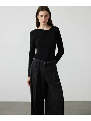 Miss İpekyol Dar Kesim Asimetrik Triko IW6260050106001