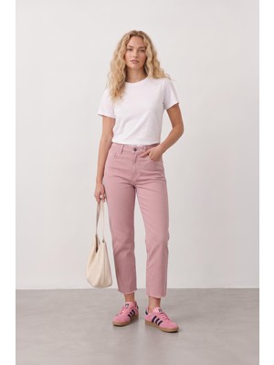 Kadın Paçası Püskül Detaylı Jean Pantolon Pembe
