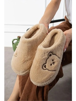 Footfrenzy Ayıcık Nakışlı Kadın Yumuşak Peluş Içi Tüylü Çeyiz Bohça Gelin Ev Terliği