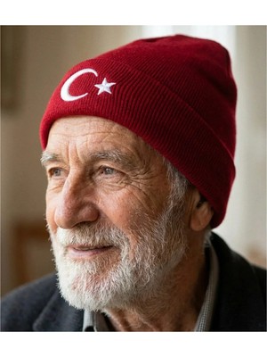 PIECE SIGNATURE Bayrak Nakışlı Bere