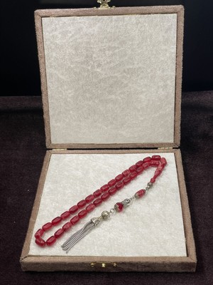 Lineacraft Alpaka Zincir Püsküllü Sıkma Kehribar Tesbih (Kırmızı, 7X11 Mm)