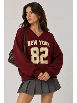 Vadon 1046 Kadın V Yaka New York Baskılı 3 Iplik Pamuklu Sweatshirt Bordo