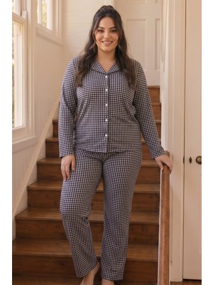 Siyah İnci Desenli Termal Kumaşlı Ultra Soft Yumuşak Büyük Beden Battal Boy Düğmeli Örme Pijama Takımı 26226509