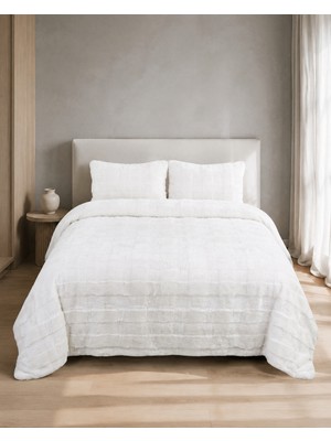 La Lune Home Rabbit Tavşan Tüyü Dokulu Çift Kişilik Yatak Örtüsü 220X240 cm 2 Yastık Kılıflı