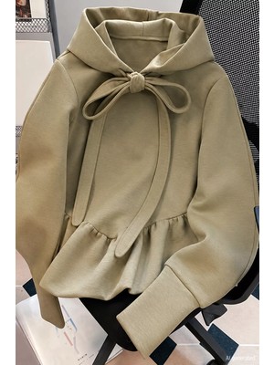 Gülseli Kadın Eteği Fırfırlı Kapüşonlu Sweatshirt P-00023096