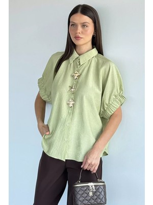 Gülseli Kadın Kol Lastikli Düğme Aksesuarlı Gömlek P-00021775