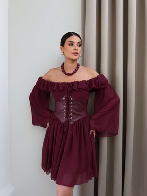 Esra Helvacı Yaka Fırfırlı Korseli Şifon Mini Elbise