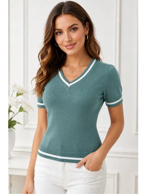 AQE FASHION Kadın V Yaka Kısa Kollu Beyaz Şerit Detaylı Pamuklu Trend Hafif Mint Triko Bluz