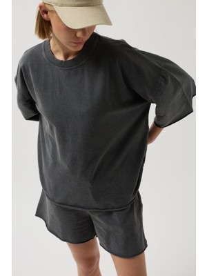 Mythrıva  Oversize Lazer Kesim Bisiklet Yaka T-Shirt