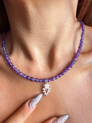 Aida Jewelss Gümüş Kilitli Asimetrik Kesim Ametis Taşlı Doğal Taş Kolye Gümüş Aparatlı Taşlı Kolye