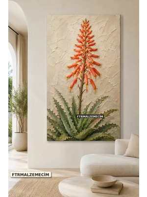 Premium Turuncu Çiçek Başaklı Aloe Çerçevesiz Kanvas Tablo