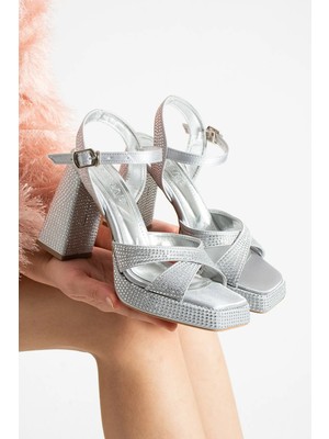 Dabab Shoes Lumera Kadın Gümüş Taşlı 11CM Platform Topuklu Çapraz Bantlı Abiye Sandalet Ayakkabı