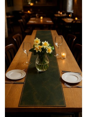 LWA Leather Hakiki Eskitme Deri Table Runner - El Yapımı Lüks Yemek Masası Örtüsü & Şölen Matı 30 × 206 cm