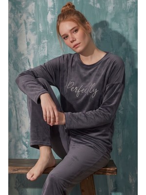 Farya Home Luxury Velvet Fransız Kadife Ekstra Yumuşak Kışlık Pijama Takımı