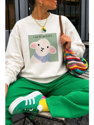 Monila Kadın Premium Kumaş 3 Iplik Şardonlu Kuzu Kulağı Baskılı Sweatshirt