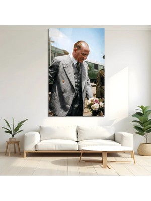 Mgi Design Modern Atatürk Portre 4mm Temperli Cam Tablo Dekoratif Duvar Tablosu Modern Salon Duvar Dekoru Oturma Odası Yatak Odası Tablosu Lüks Ev Dekorasyonu Duvar Sanatı Ofis Antre Koridor Mutfak Tablosu