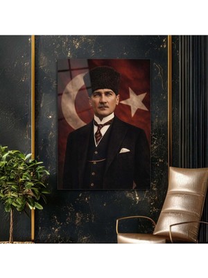 Mgi Design Atatürk Bayrak Önünde Resmi Poz Cam Tablo