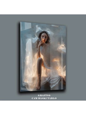 Mgi Design Işık ve Tül Efektli Kadın Portresi – Premium Cam Tablo | Portre Temalı Dekoratif Duvar Tablosu, Salon ve Yatak Odası Dekoru,