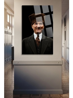 Mgi Design Atatürk Gülerken Cam Tablo | Sanatsal Duvar Dekoru | Uv Baskılı Canlı Renkler | Yatak Odası ve Antre | Sevdiklerinize Hediyelik | Dayanıklı Cam Yapı