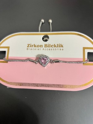 Zirkon 💗 Pembe Kalp Taşlı Asansörlü Çelik Bileklik – Zarif ve Şık Tasarım