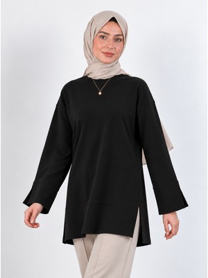 Kadın Siyah Oversize Modal Kumaş Yırtmaç Detaylı Bisiklet Yaka Tesettür Tunik