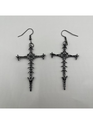 AG23 Tasarım Omurilik Haç Detaylı Rave Techno Gothic Küpe