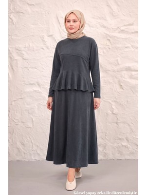 Modestim Kadın Tesettür Siyah Pike Kumaş Peplum Fırfırlı Bluz Etek Takım