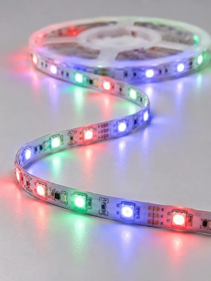 Akıllı Bayi 2835 Rgb Şerit LED 5 Metre 54 Led/m Uzaktan Kumandalı Renkli Dekorasyon Işığı