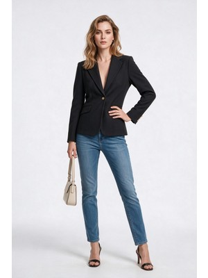 Ekol Kadın Çentikli Yaka Tek Düğmeli Blazer Ceket