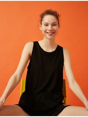 Koton Çizgili Atlet Basic Halter Yaka Tanktop