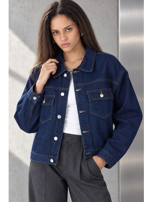 Quhox Kadın Koyu Mavi Çift Cepli Düğmeli Oversize Denim Jean Ceket