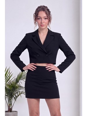 The ZKS Kadın Crop Blazer Ceket Uzun Kol Düğmeli V Yaka Kahverengi, Siyah