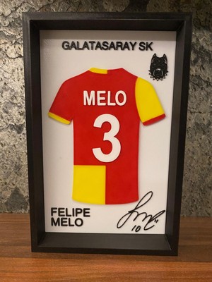 Riva Self 3 Numara Efsane Orta Saha Felipe Melo 3 Boyutlu Parçalı Tasarım Çerçeveli Dekoratif Tablo (21.5X14 Cm)