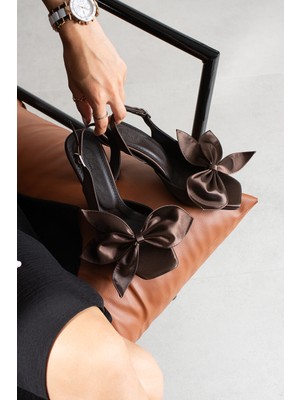 Duxal Shoes Poppy Saten Fiyonk Detaylı Arkası Bantlı Kadın Topuklu Ayakkabı