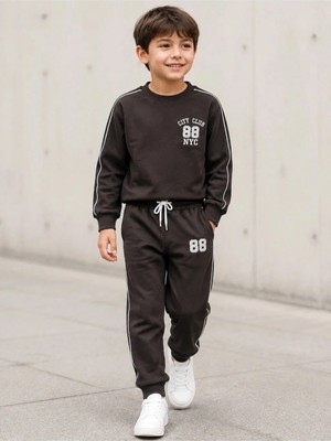 Rony Pony Kids Erkek Çocuk Koyu Kahverengi 88 Nakışlı Biyeli Sweatshirt Jogger Eşofman Takımı