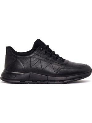 Derimod Erkek Siyah Bağcıklı Deri Casual Sneaker WM828005DV